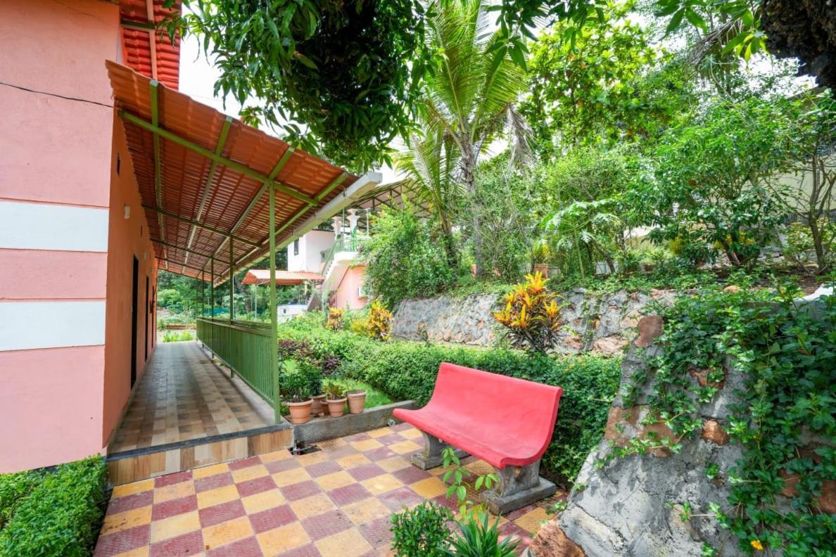 Mahalakshmi Agro Tourism Hotel Poinad Екстериор снимка