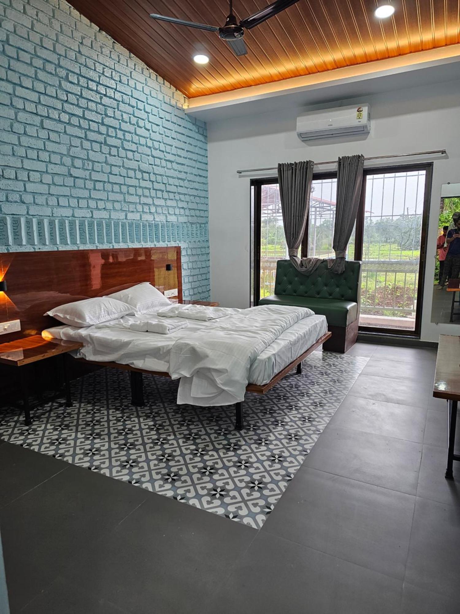 Mahalakshmi Agro Tourism Hotel Poinad Екстериор снимка